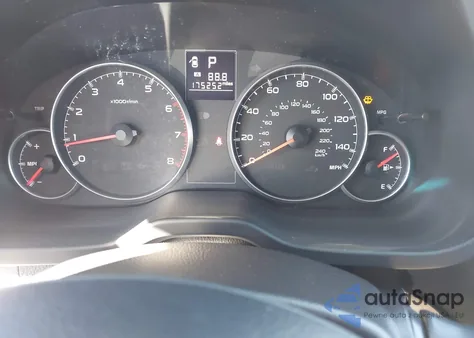 2014 Subaru Outback 2.5I Premium z USA, uszkodzony, nr VIN 4S4BRBDC9E3313712